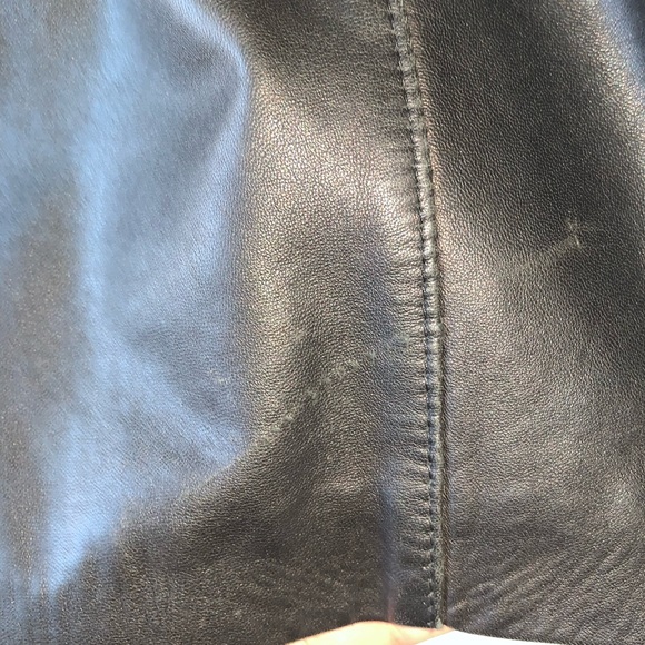 💖SOLD on Depop 💖 Danier Leather Women’s Trench - Picture 10 of 13